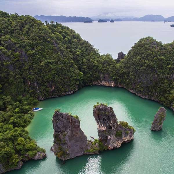 siamsmiletravel - phang nga jamesbond by speedboat and remote island 